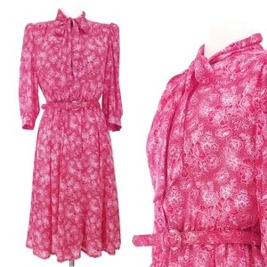 Petite by Willi 80s Red White PussyBow Dress